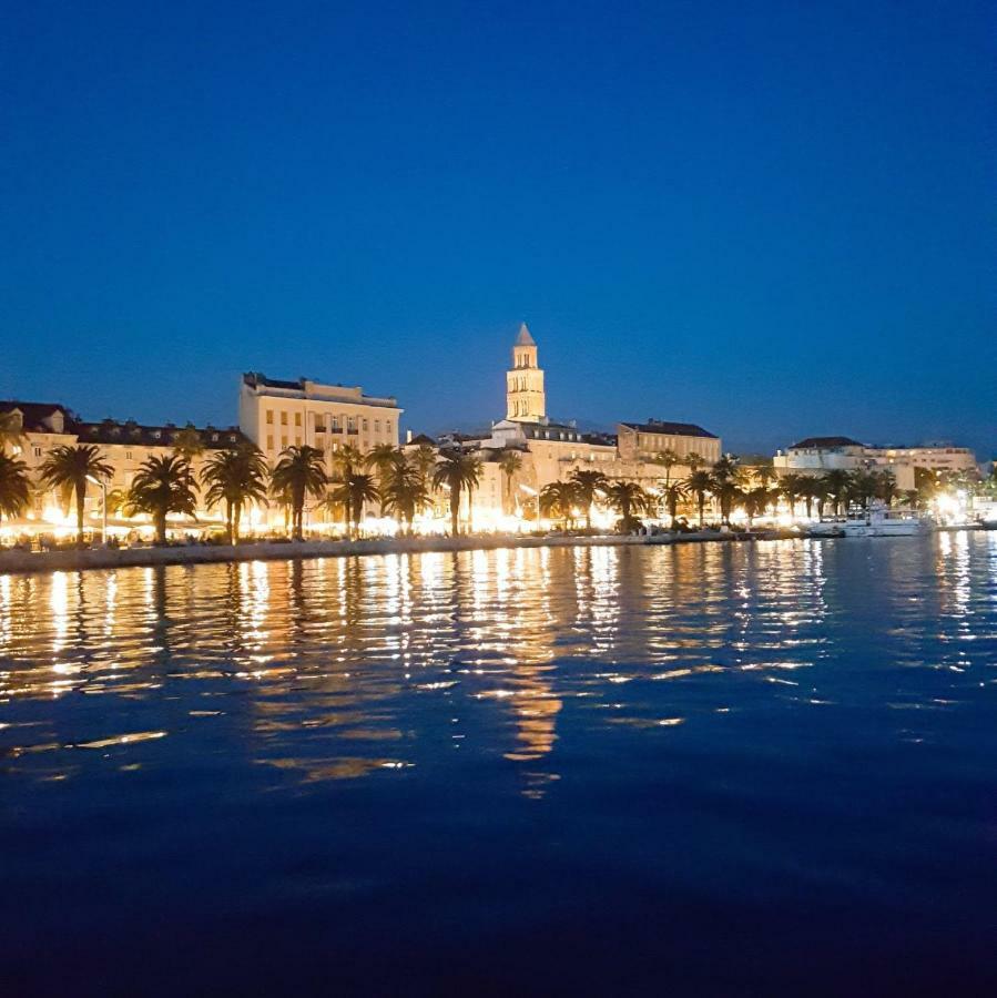 A Quiet Apartment With Balcony In Split Exteriör bild